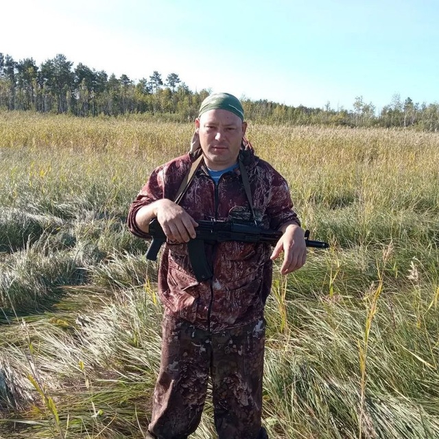 Павел Верниковский фото из ничного архива.jpg